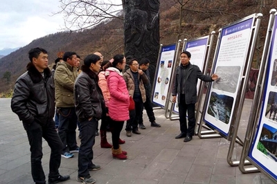 汉源县组织部分乡、村干部赴石棉县学习考察乡村旅游和基层党建工作